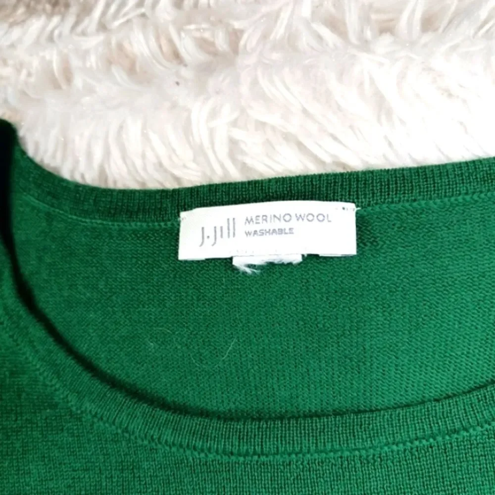 J. Jill Merino Wool Washable Tunic Sweater Green Side Slits Scoop Neck XS Womans - Picture 4 of 10